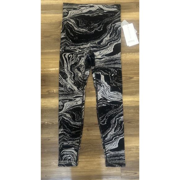 Athleta Women's Small Aurora Shine Tight Leggings Black Marble Silvee‎ Seamless - Picture 4 of 8